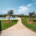 Laguna By Select קורל ביי