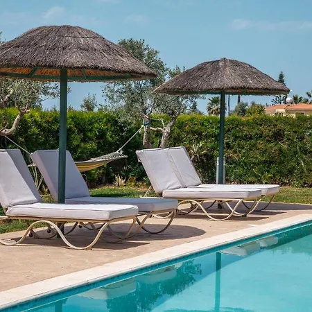 Villa Laguna By Select Coral Bay
