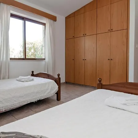 Laguna By Select Villa Coral Bay