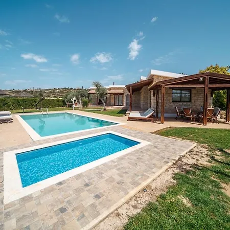 Laguna By Select Coral Bay