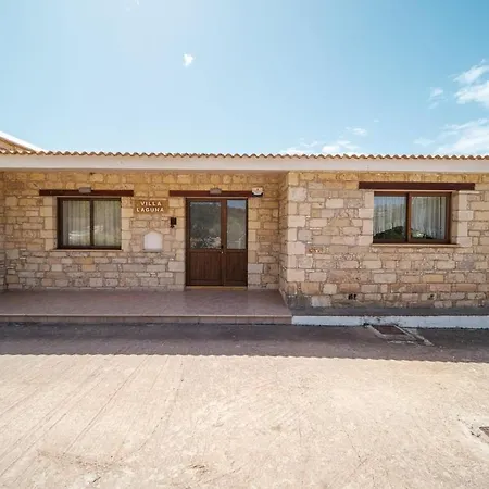 Villa Laguna By Select Coral Bay